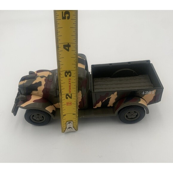 Daimler Chrysler 1946 Dodge Power Wagon Truck 2000 USMC HQ-4 Camouflage Diecast - Picture 7 of 7